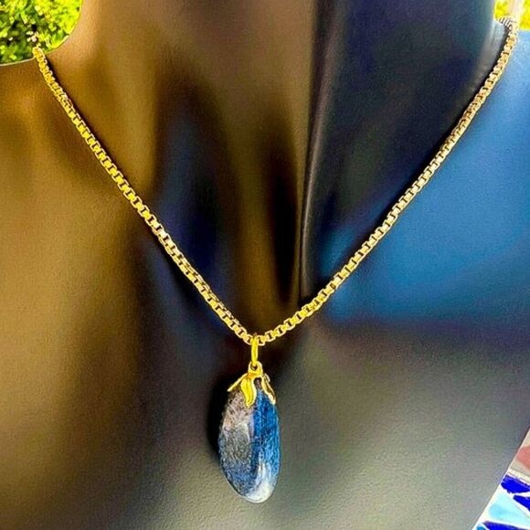 Vintage Polished Tumbled Sodalite Crystal Necklace - Picture 1 of 10